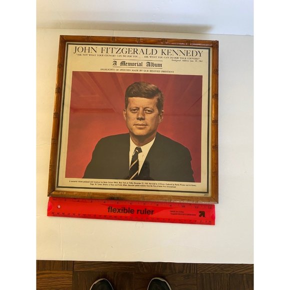 John Fitzgerald Kennedy: A Memorial Album made  in a frame. - Picture 4 of 9